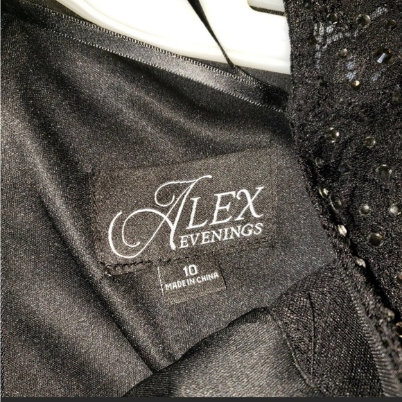 New- Alex Evenings gown with tags, never worn, no tears. - Picture 7 of 7
